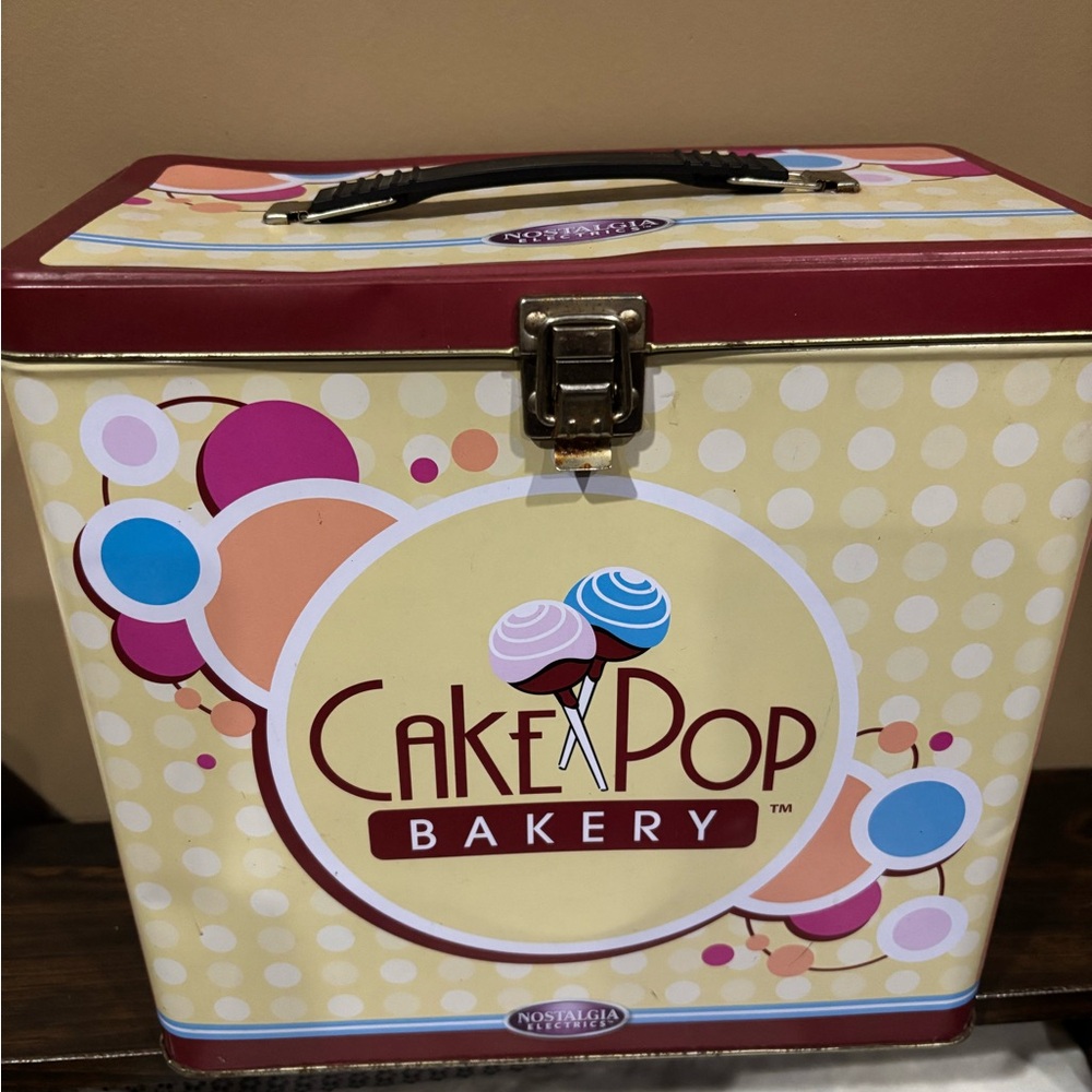 Nostalgia Cake Pop Bakery Tin - Yellow, Burgundy, Blue and Pink Accents